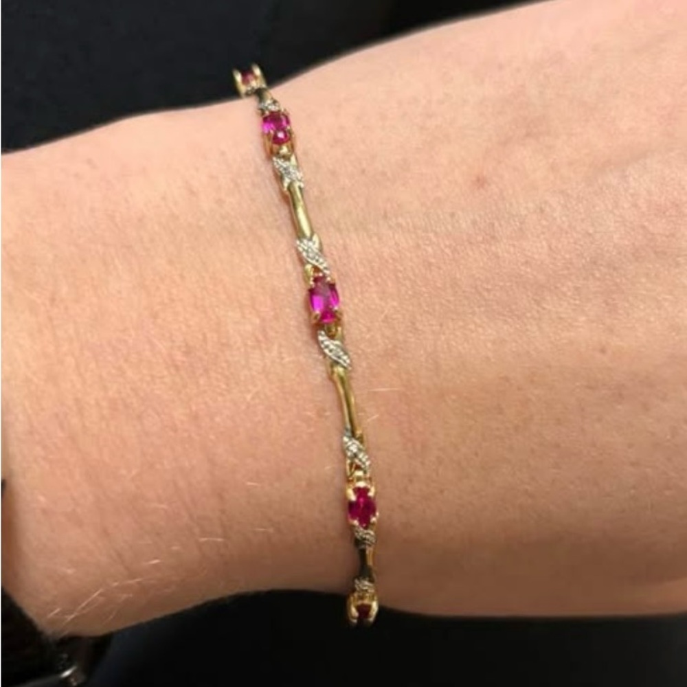 10kt solid gold Ruby Bracelet with gemstones